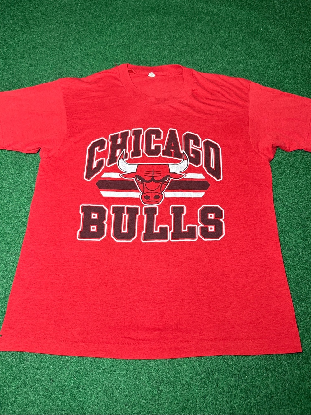 Vintage 80s 90s Chicago Bulls T-shirt, Michael Jordan Era Screen Stars (Large)